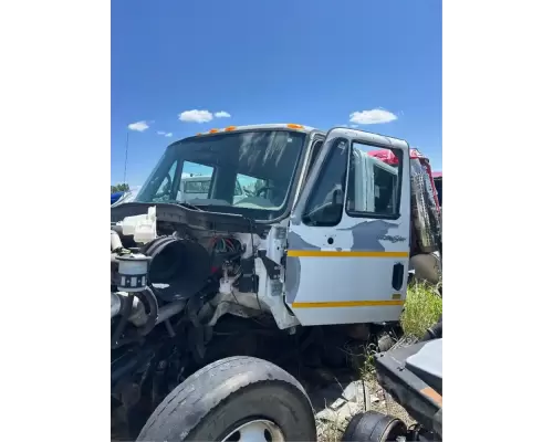 International 7400 Cab