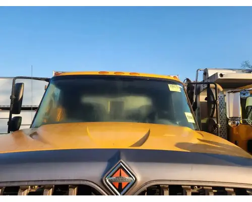 International 7400 Cab