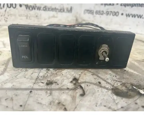 International 7400 Column Switch