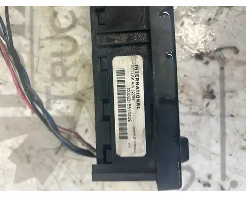 International 7400 Column Switch