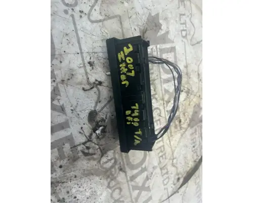 International 7400 Column Switch