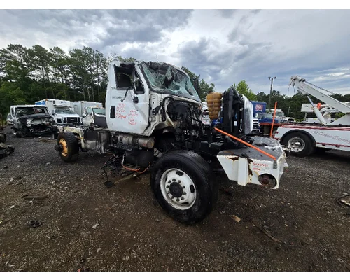 Complete Vehicle INTERNATIONAL 7400 crest truck parts