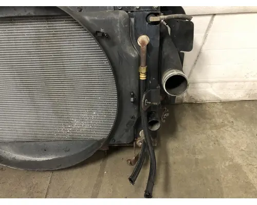 International 7400 Cooling Assembly. (Rad., Cond., ATAAC)