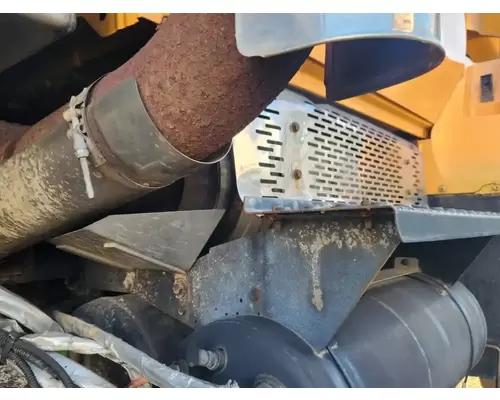 International 7400 DPF (Diesel Particulate Filter)
