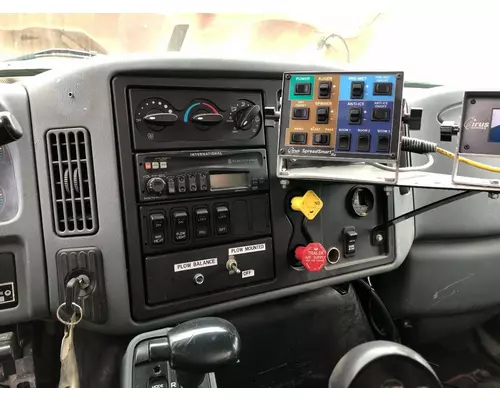 International 7400 Dash Assembly