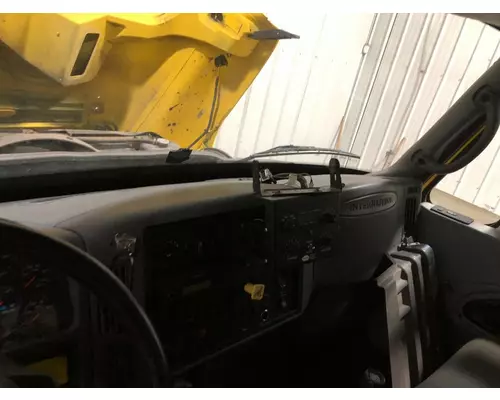 International 7400 Dash Assembly