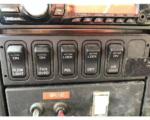 International 7400 Dash Panel