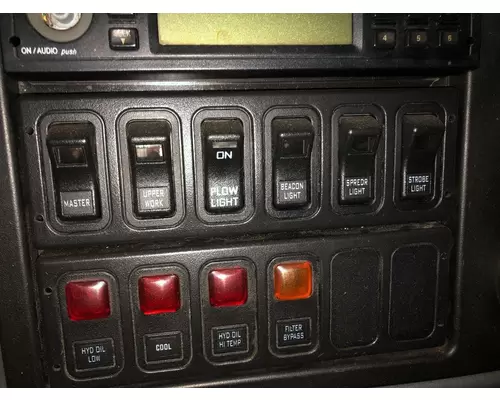 International 7400 Dash Panel