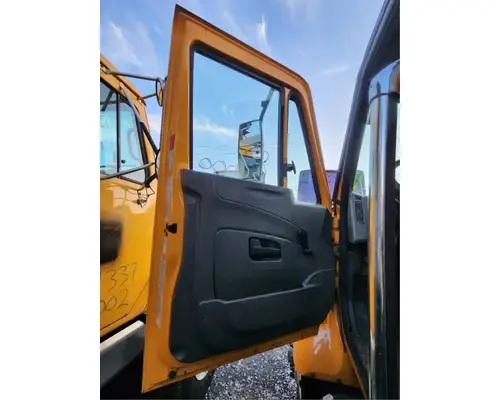 Door Assembly, Front International 7400 Complete Recycling Group LLC