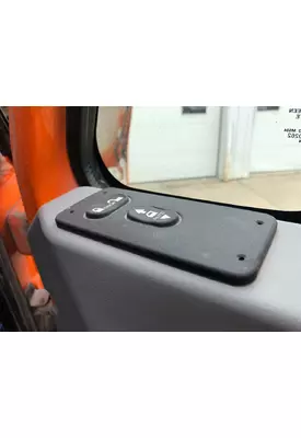 International 7400 Door Electrical Switch