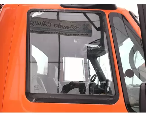 Door Glass, Front International 7400 Vander Haags Inc Cb