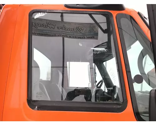 International 7400 Door Glass, Front