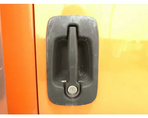 International 7400 Door Handle