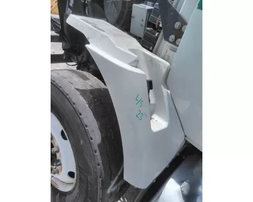 Fender Extension INTERNATIONAL 7400 LKQ Heavy Truck - Tampa