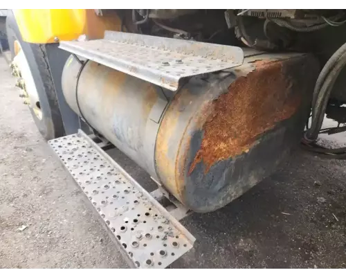 International 7400 Fuel Tank