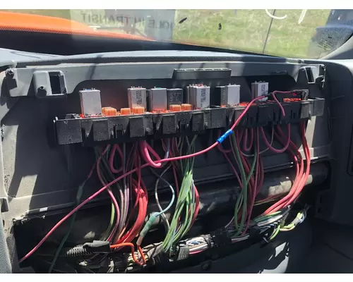 International 7400 Fuse Box