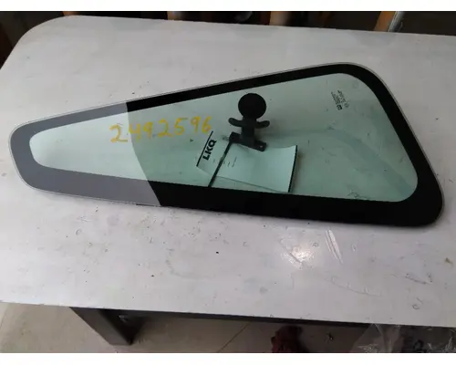 Door Vent Glass, Front INTERNATIONAL 7400 LKQ Thompson Motors - Wykoff