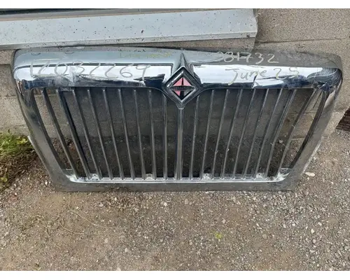 International 7400 Grille