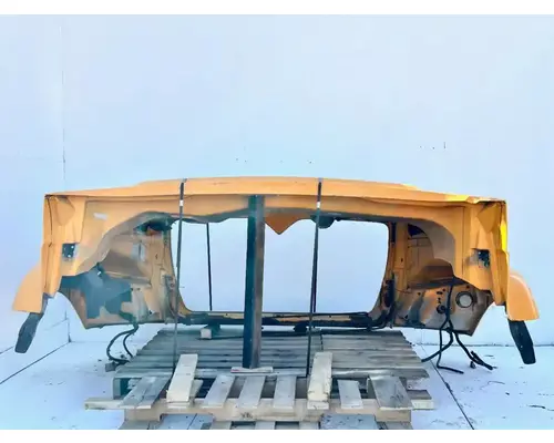 International 7400 Hood