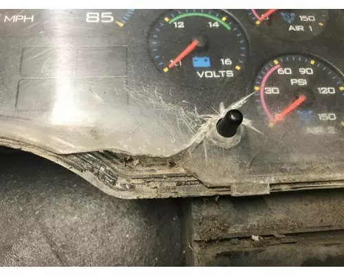 International 7400 Instrument Cluster