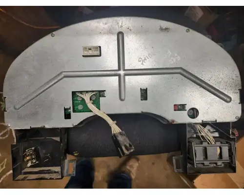 International 7400 Instrument Cluster