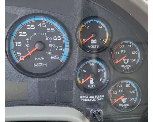 International 7400 Instrument Cluster