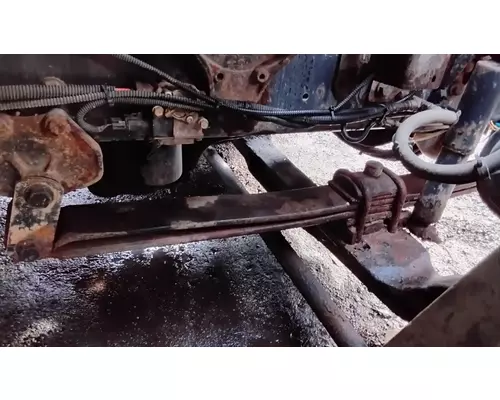 International 7400 Leaf Spring, Front
