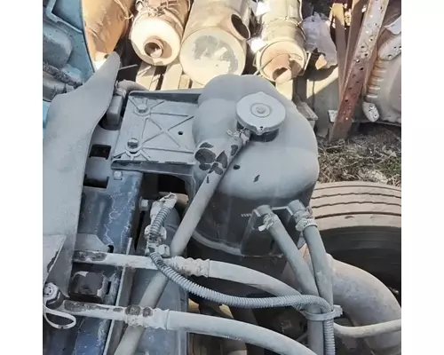 International 7400 Radiator Overflow Bottle