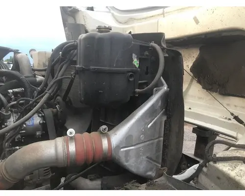 Radiator International 7400 Holst Truck Parts