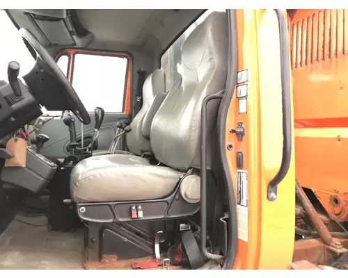 Seat, Front International 7400 Vander Haags Inc Cb