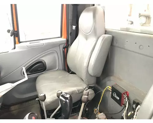 Seat, Front International 7400 Vander Haags Inc Cb