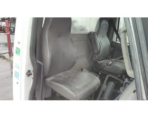 Seat, Front INTERNATIONAL 7400 LKQ Heavy Truck - Goodys