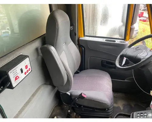 Seat, Front International 7400 Complete Recycling Group LLC