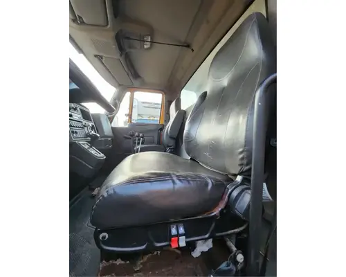 Seat, Front International 7400 Complete Recycling Group LLC