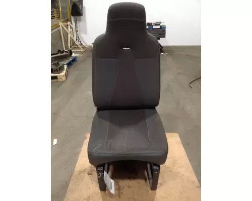 Seat, Front INTERNATIONAL 7400 Rydemore Heavy Duty Truck Parts Inc