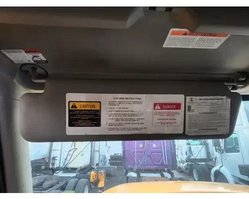 International 7400 Sun Visor (External)