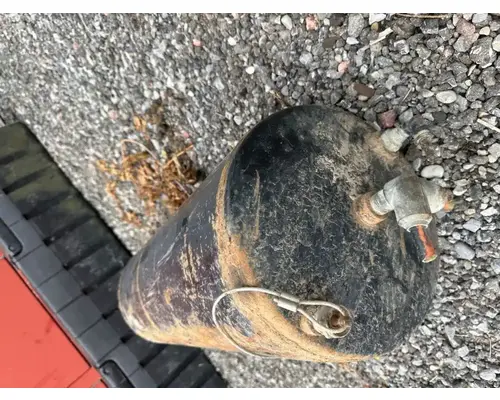 International 7500 Air Tank