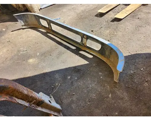 International 7500 Bumper Assembly, Front