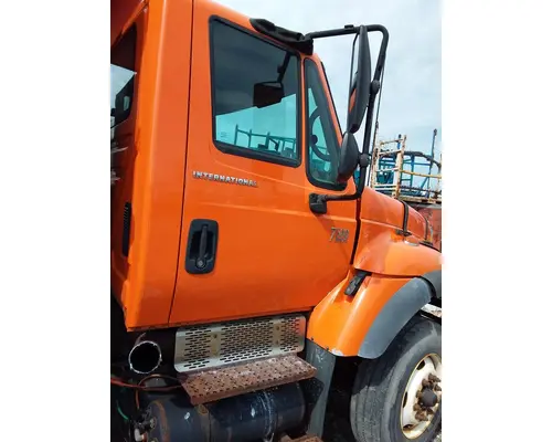 Cab International 7500 Casey's Truck Salvage World