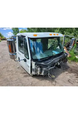 International 7500 Cab