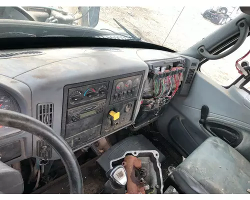 International 7500 Dash Assembly