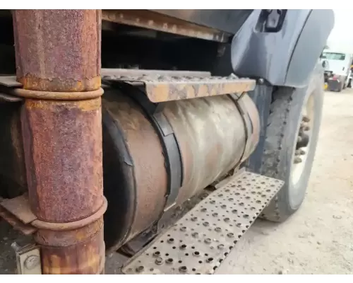 International 7500 Fuel Tank