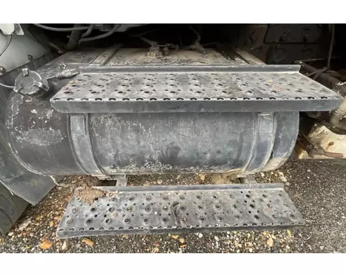 International 7500 Fuel Tank