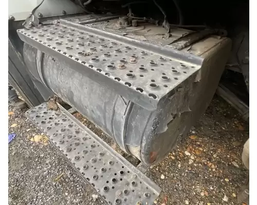 International 7500 Fuel Tank