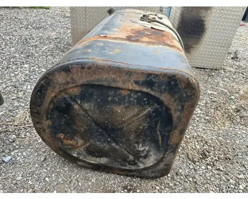 International 7500 Fuel Tank
