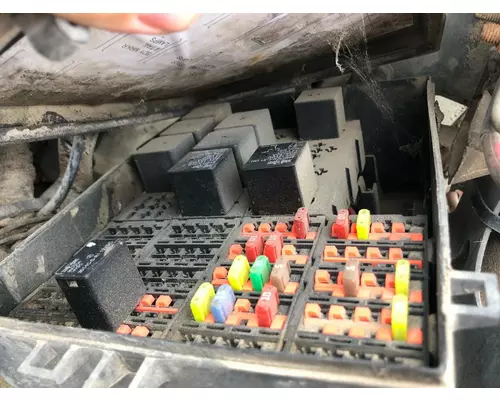 International 7500 Fuse Box