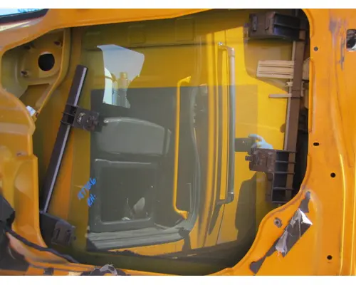 Door Glass, Front INTERNATIONAL 7500 LKQ Heavy Truck Maryland