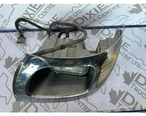 International 7500 Headlamp Assembly
