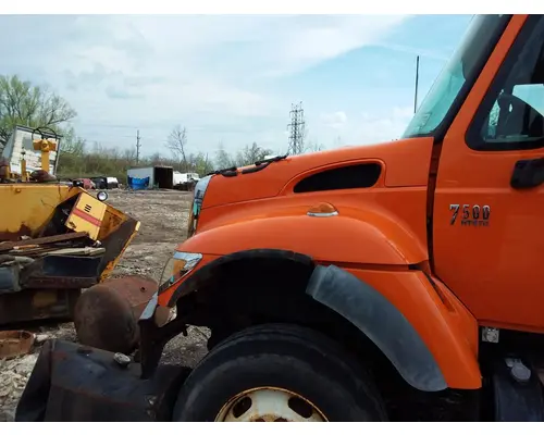 International 7500 Hood