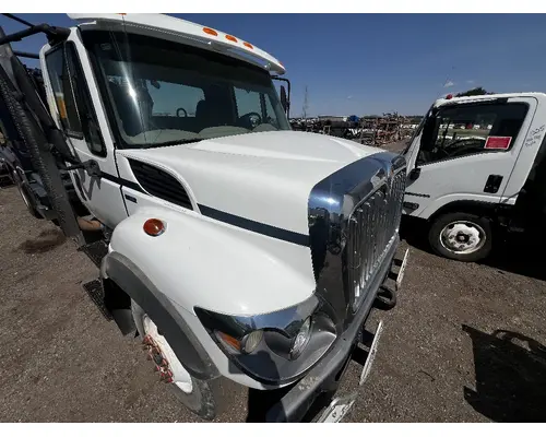 Hood INTERNATIONAL 7500 DTI Trucks